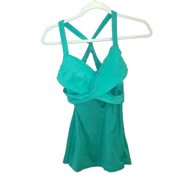 lululemon athletica Tops - Lululemon Top with built-in bra